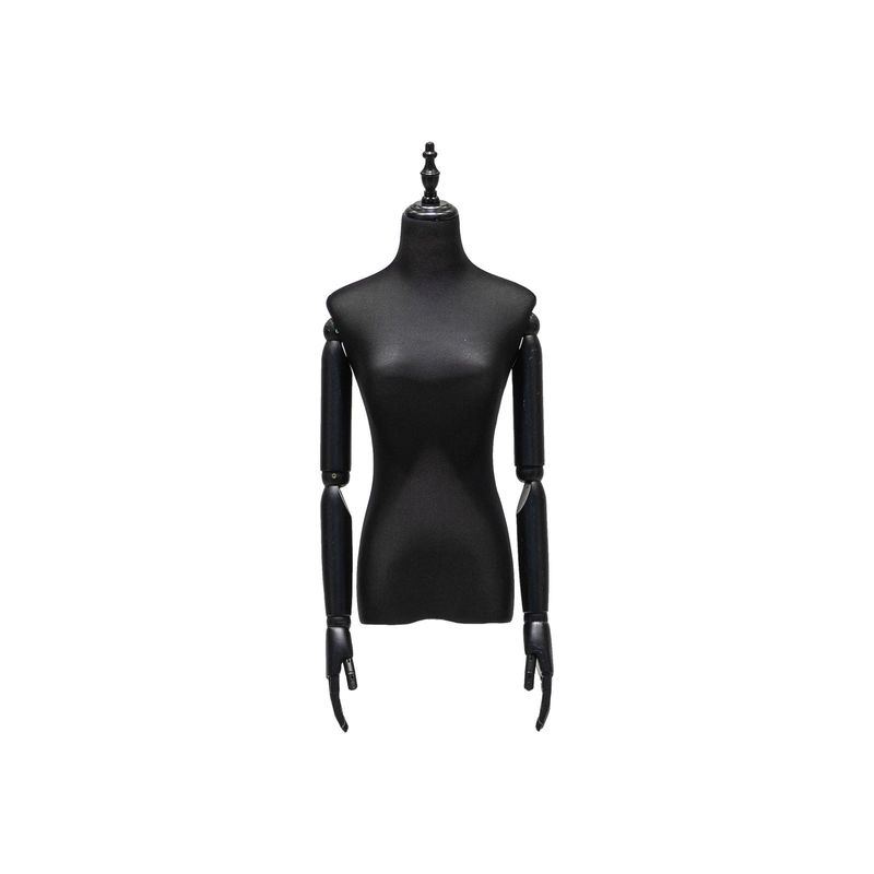 Manikin wanita setengah badan berbahan katun dengan lengan dan penutup kepala khusus dipajang di lemari pajangan